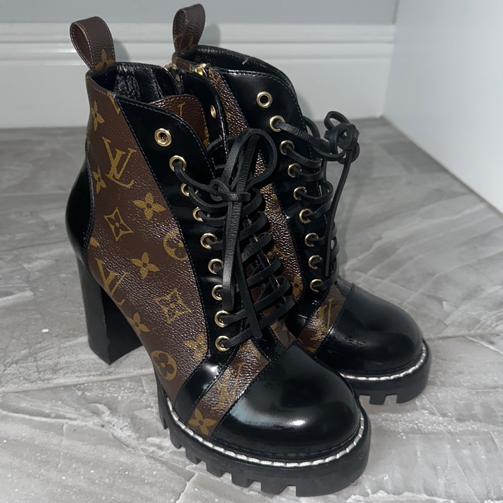 COPY - Authentic Louis Vuitton star trail ankle boot